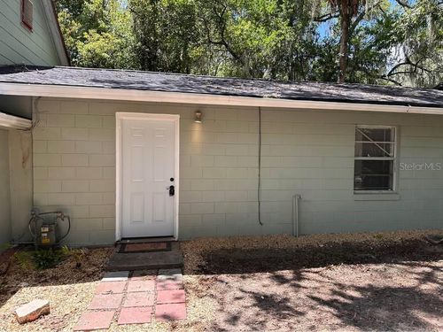 c-829 Ne 3rd St, Ocala, FL, 34470-8702 | Card Image