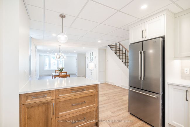267 Dundurn St S, Home with 2 bedrooms, 2 bathrooms and 1 parking in Hamilton ON | Image 16