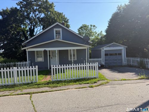 38 Happy St, Norwich, CT, 06360-4443 | Card Image