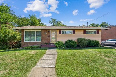 964 Garden City Dr, House other with 3 bedrooms, 1 bathrooms and 2 parking in Monroeville PA | Image 2