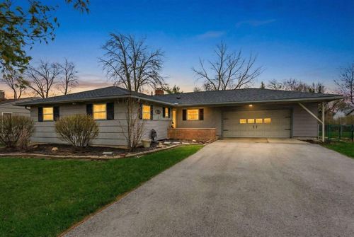 4827 Cemetery Rd, Hilliard, OH, 43026-1122 | Card Image