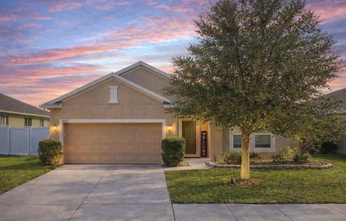 2617 Limerick Cir, Grand Island, FL, 32735-9008 | Card Image
