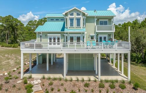 117 Osprey Ct, Carrabelle, FL, 32322-5015 | Card Image