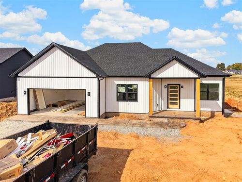 107 Federal Grove Ct, Auburn, KY, 42206-5199 | Card Image