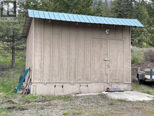 1910 Hulme Creek Rd, House other with 3 bedrooms, 2 bathrooms and 1 parking in Kootenay Boundary BC | Image 25