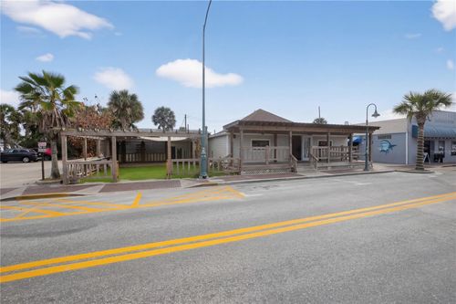 b-411 Flagler Ave, New Smyrna Beach, FL, 32169-2602 | Card Image
