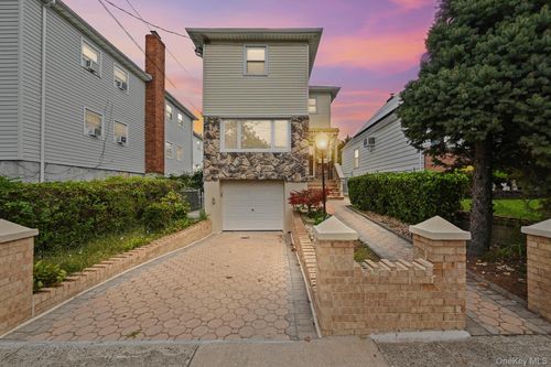 238 148th Dr, Jamaica, NY, 11422 | Card Image