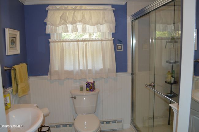 Walk in shower | Image 19