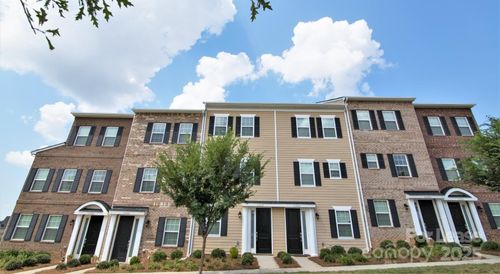 broad-10154 Enniscrone Road, Pineville, NC, 28134 | Card Image