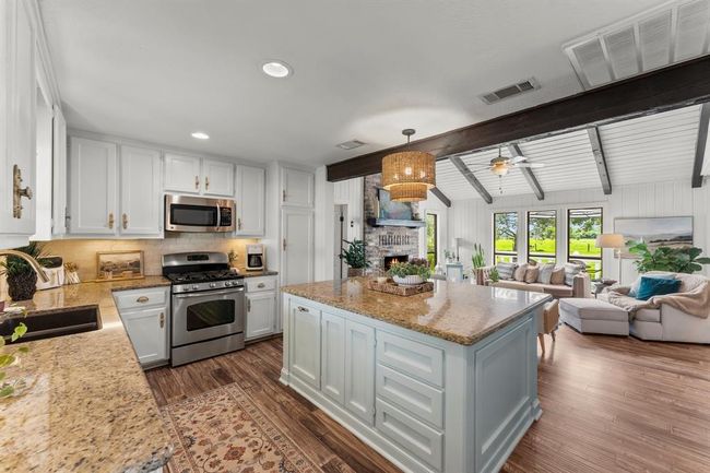 4282 Happy Haven Ln, Home with 4 bedrooms, 2 bathrooms and 2 parking in Midway TX | Image 15