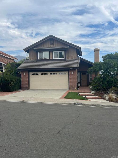 19252 Echo Pass Rd, Trabuco Canyon, CA, 92679-1032 | Card Image