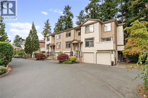 403-288 Eltham Rd, Victoria, BC, V9B1J9 | Card Image