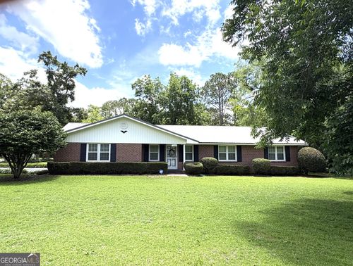 1202 Stonewall St, Dublin, GA, 31021-3432 | Card Image