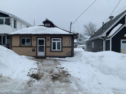 218 Polaris Rd, Timmins, ON, P4N4L4 | Card Image