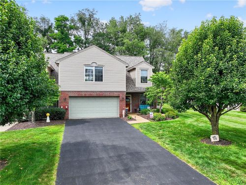 19 Dogwood Dr, Washington, PA, 15301-1579 | Card Image
