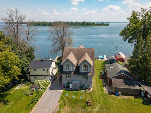 6796 St Louis Point Rd, Summerstown, ON, K0C2E0 | Card Image
