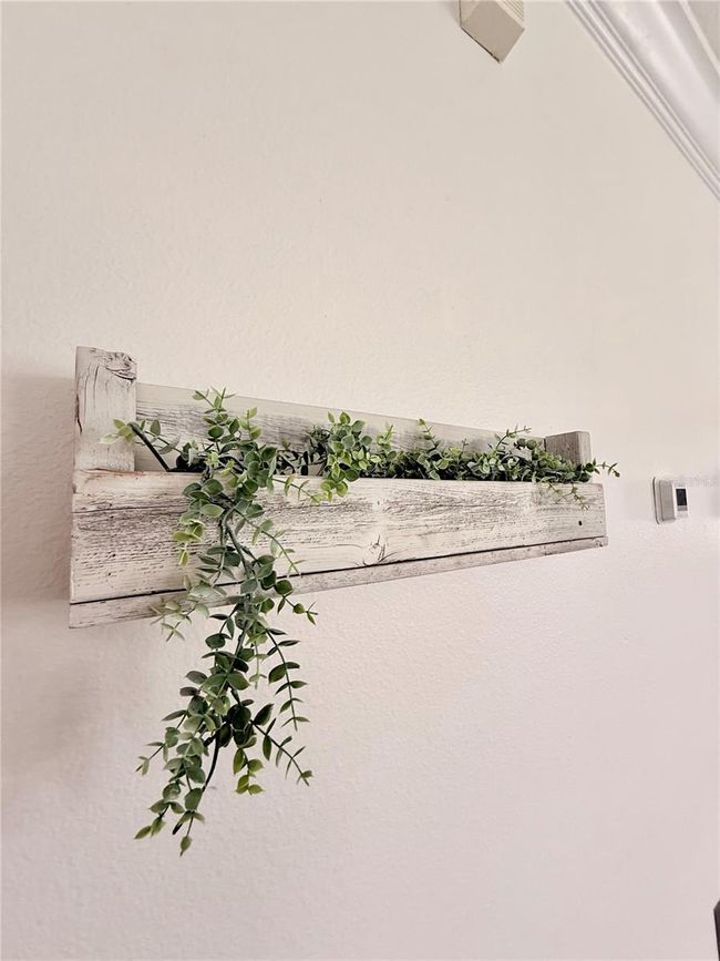 Room Decor can stay | Image 24