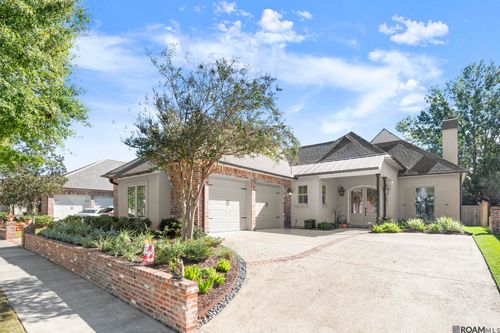 7949 Settlers Cir, Baton Rouge, LA, 70810-2081 | Card Image