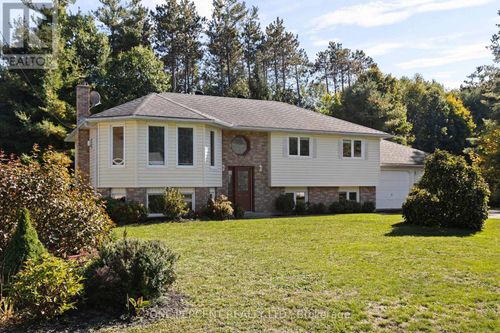 63 Bailey Cres, Tiny, ON, L0L2T0 | Card Image