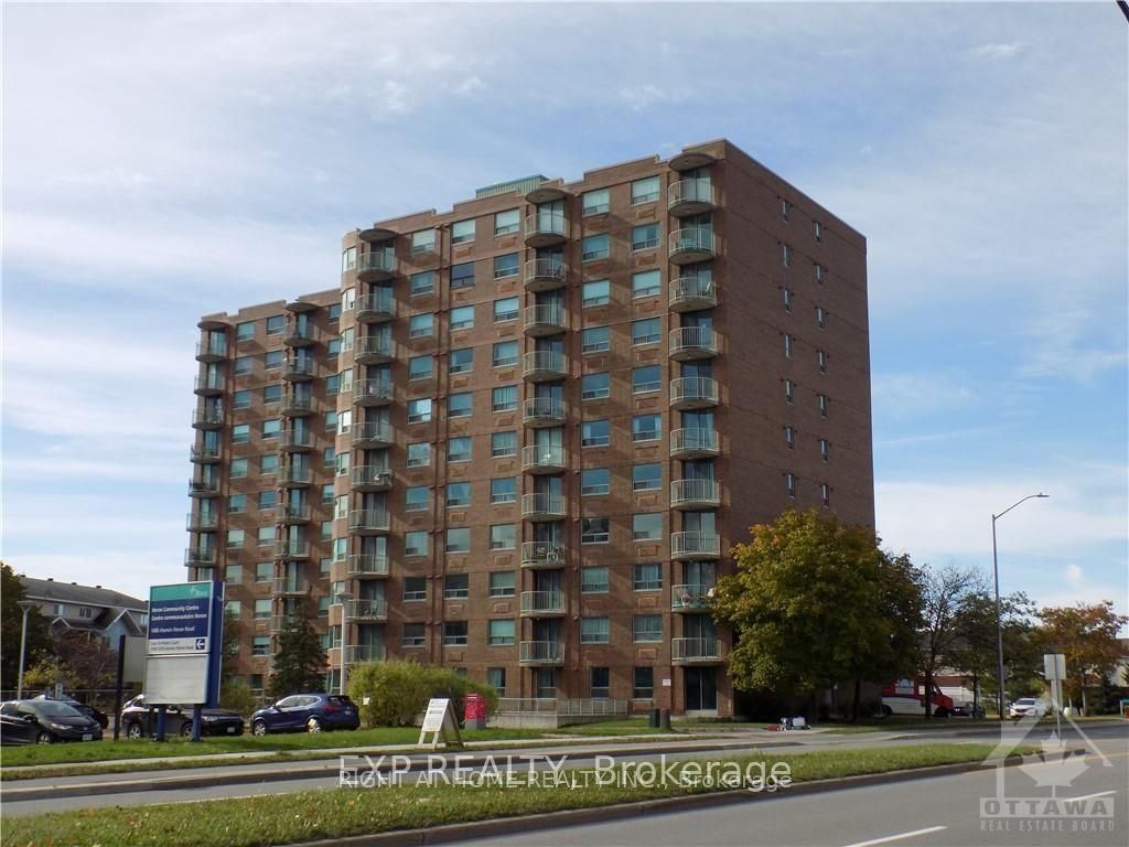 Residential Lease in Hunt Club - South Keys and Area 2