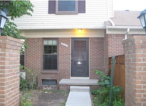 22100 Edgewater, Novi, MI, 48375-5010 | Card Image