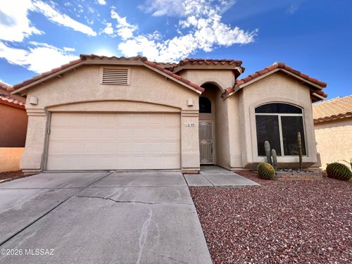 12188 N Kylene Canyon Dr, Oro Valley, AZ, 85755-1622 | Card Image