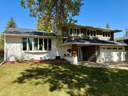 1000 W Birch Ave, Olivia, MN, 56277-1537 | Card Image