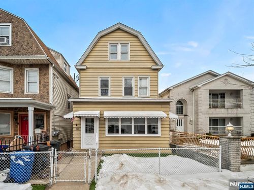 520 Schuyler Ave, Kearny, NJ, 07032-4139 | Card Image