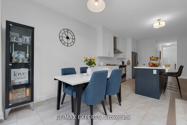 27 Sweet Cicely St, House attached with 4 bedrooms, 3 bathrooms and 1 parking in Springwater ON | Image 13