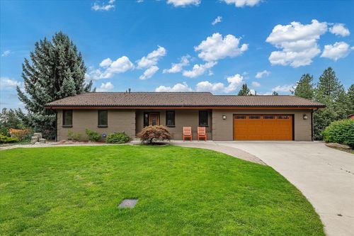 5203 N Mulvaney Ct, Spokane, WA, 99212-1611 | Card Image