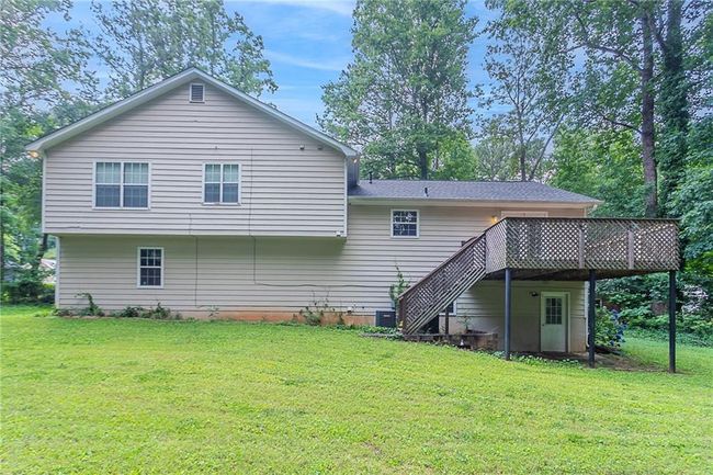 2140 Deer Trl, House other with 3 bedrooms, 2 bathrooms and 4 parking in Suwanee GA | Image 34