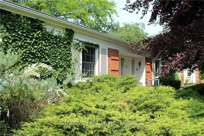 1517 Gloucester Road, House other with 4 bedrooms, 3 bathrooms and 10 parking in London North ON | Image 26