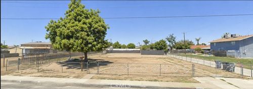 526 8th, Bakersfield, CA, 93304 | Card Image