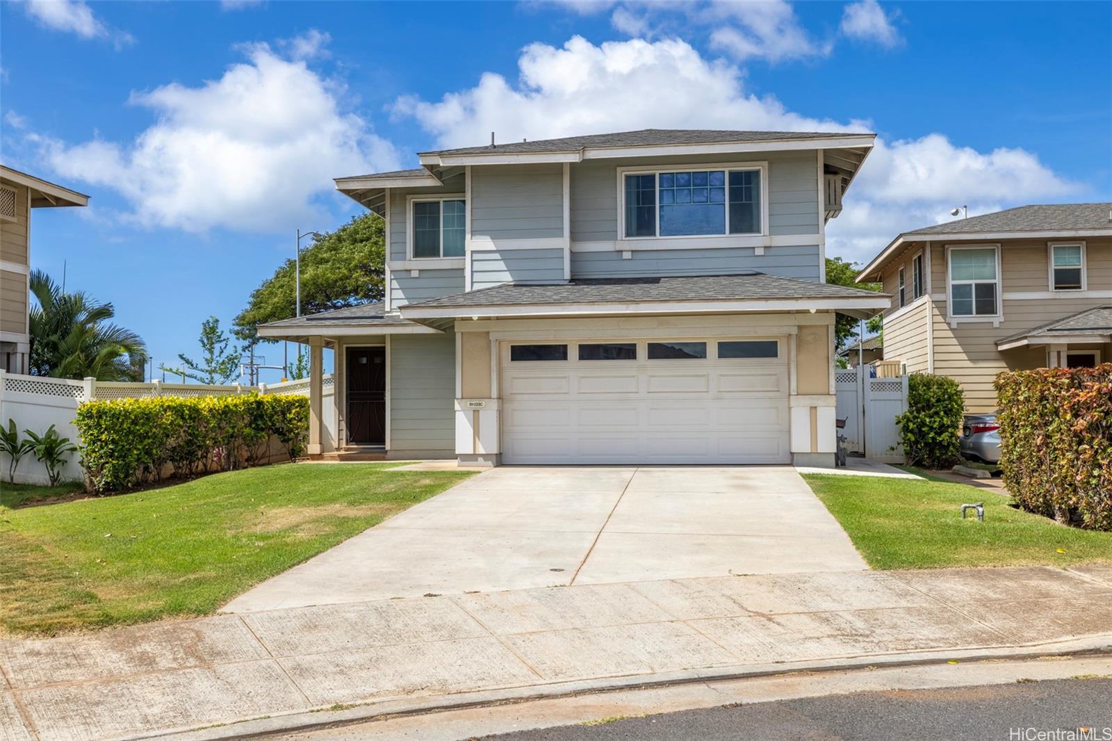 Waakea Pl, Kapolei, HI 96707