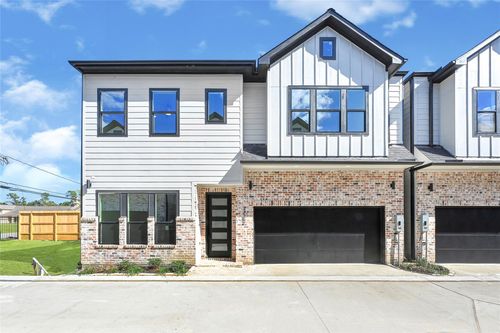 2581 Paul Quinn St, Houston, TX, 77091-4711 | Card Image