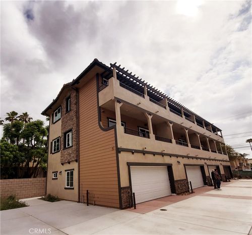 5-10341 Western Ave, Downey, CA, 90241-2408 | Card Image