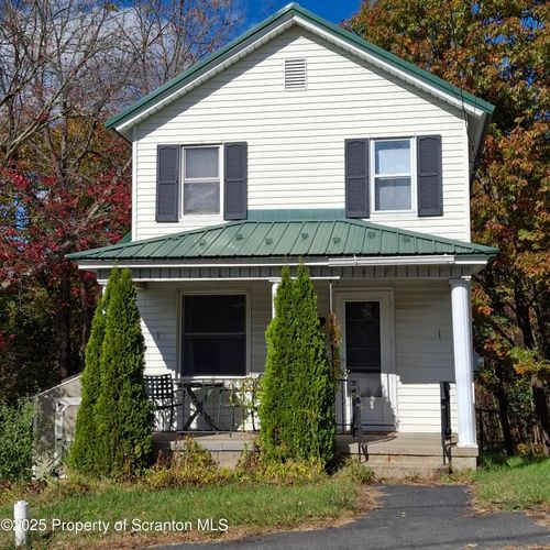 430 Salem Rd, Archbald, PA, 18403-2124 | Card Image