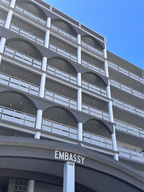 apt-504-5900 Shore Blvd S, Gulfport, FL, 33707-5935 | Card Image