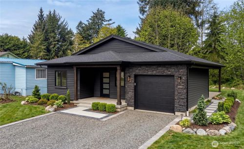 522 W Newell Ave, Westport, WA, 98595-9761 | Card Image