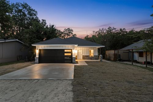 506 2nd St, Moody, TX, 76557-3689 | Card Image