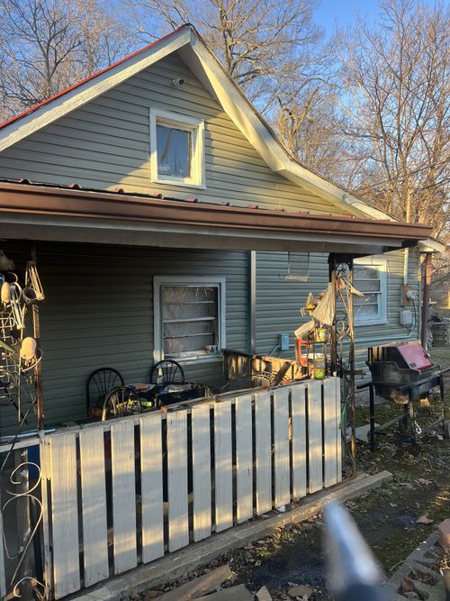 2077 Holders Cove Rd, Winchester, TN, 37398-3054 | Card Image