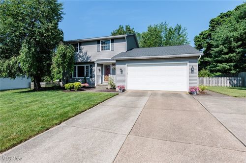 14344 S Gateway Dr, North Royalton, OH, 44133-4754 | Card Image