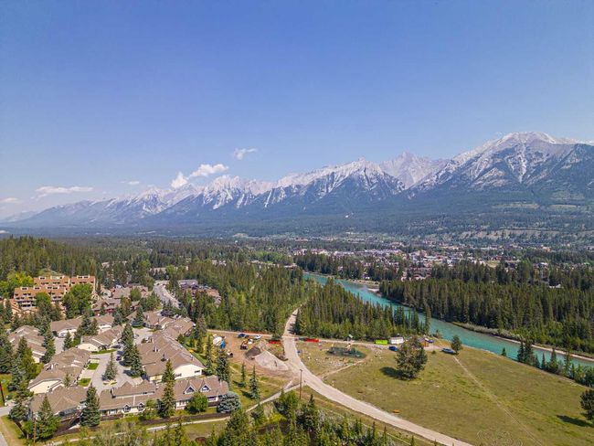 107 3 Sisters Dr, Home with 0 bedrooms, 0 bathrooms and null parking in Canmore AB | Image 8