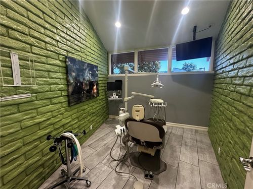 1230 E Arrow Hwy, Upland, CA, 91786-4910 | Card Image