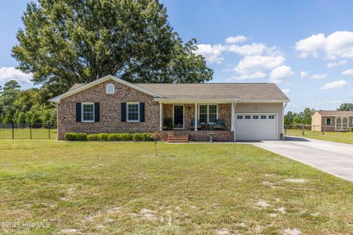 5011 Marathon Landing Ct, Castle Hayne, NC, 28429-5115 | Card Image