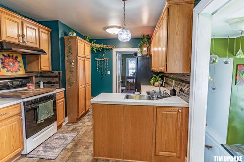 2114 Mills Ave, North Muskegon, MI, 49445-3122 | Card Image