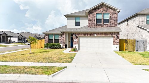 8153 Luz De Luna St, Corpus Christi, TX, 78414-5751 | Card Image