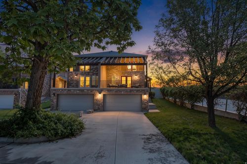 7353 S 700 E, Midvale, UT, 84047-2314 | Card Image