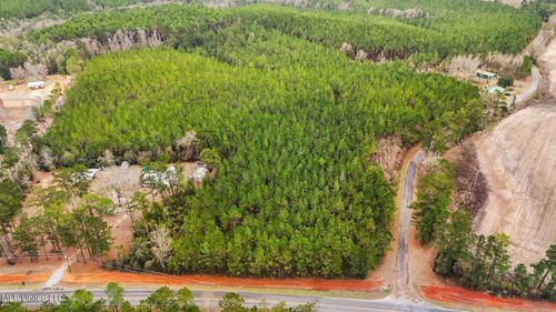89ac Old 63 N, Lucedale, MS, 39452 | Card Image
