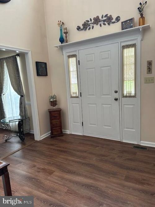 9517 Charlesfield Dr, FREDERICKSBURG, VA, 22407-8376 | Card Image